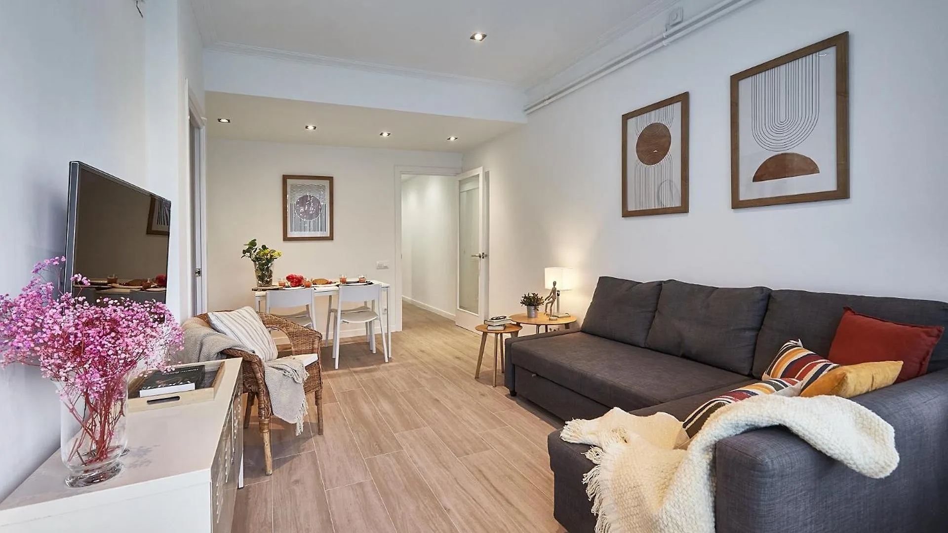 Apartament Bbarcelona Gracia Flat