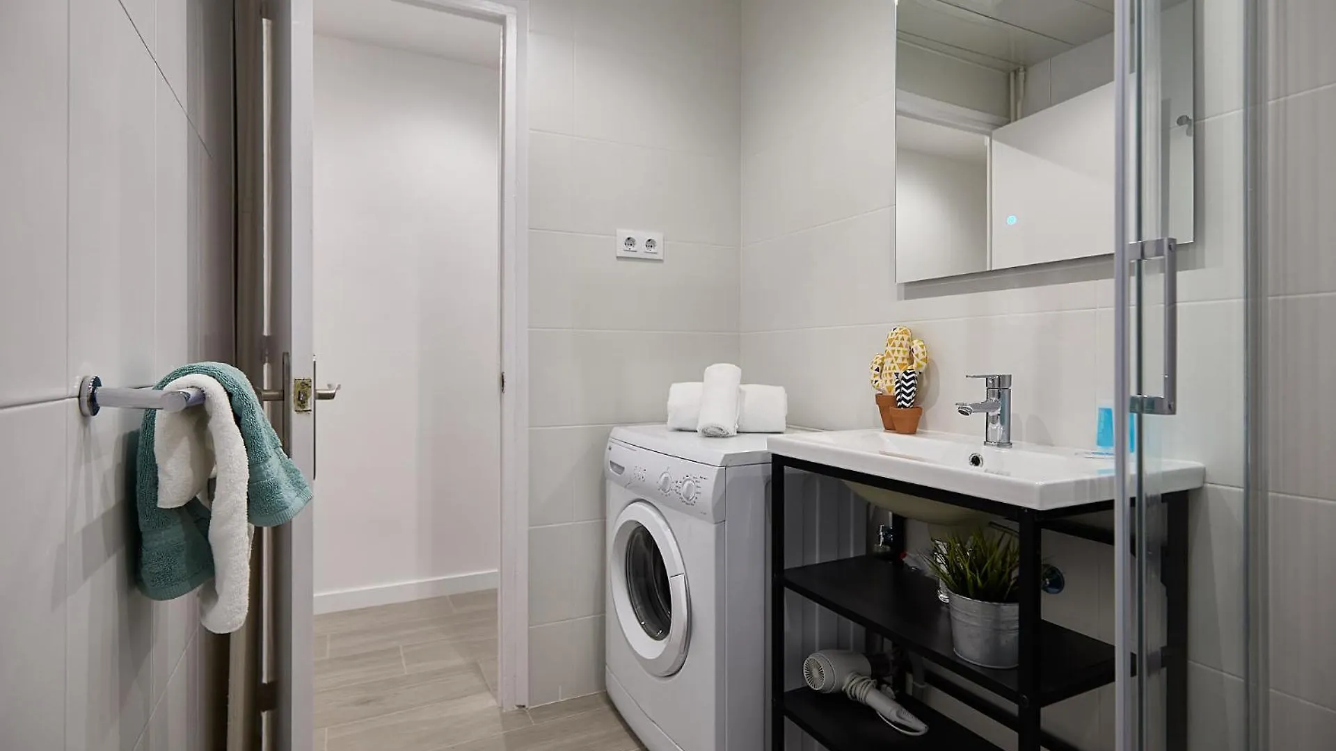 Apartament Bbarcelona Gracia Flat